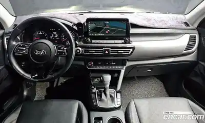 Kia Seltos 2022 1.6 Автомат в Москве № 115551, миниатюра 7