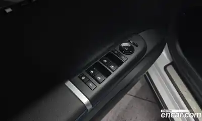 Hyundai Grandeur 2023 3.5 Автомат в Москве № 11724, миниатюра 11