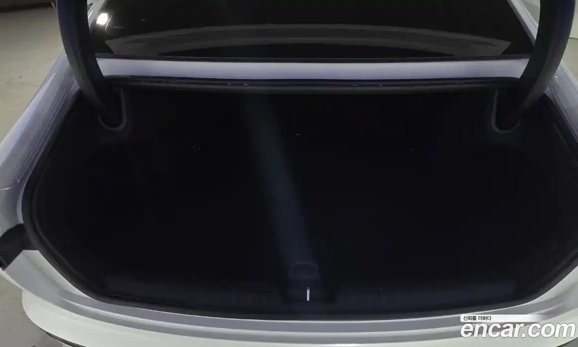 Hyundai Grandeur 2023 3.5 Автомат в Москве № 11724, фото 19