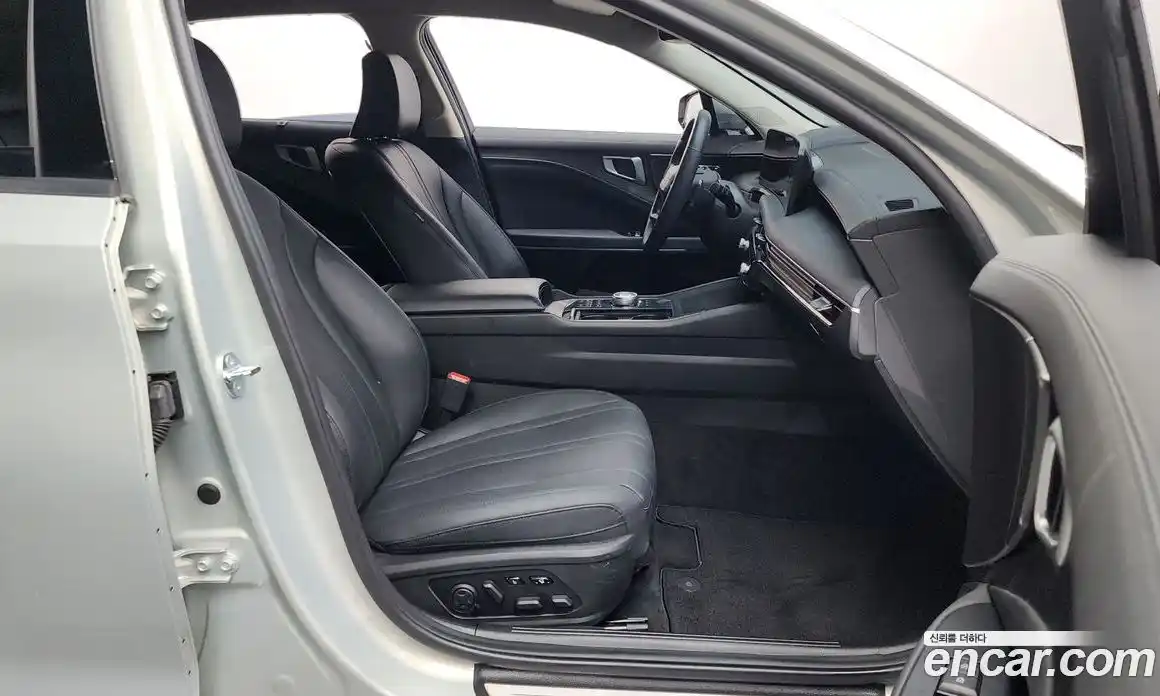 Kia K8 2025 2.5 Автомат в Москве № 120964, фото 11