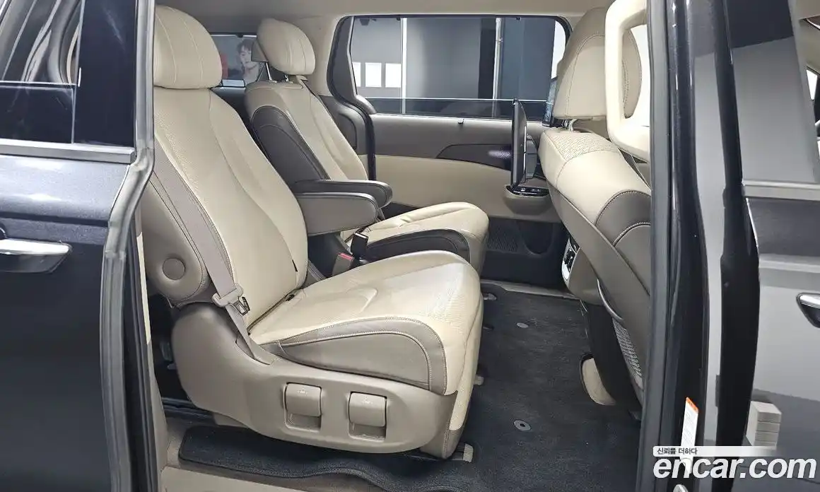 Kia Canival 2021 2.2 Автомат в Москве № 121289, фото 14