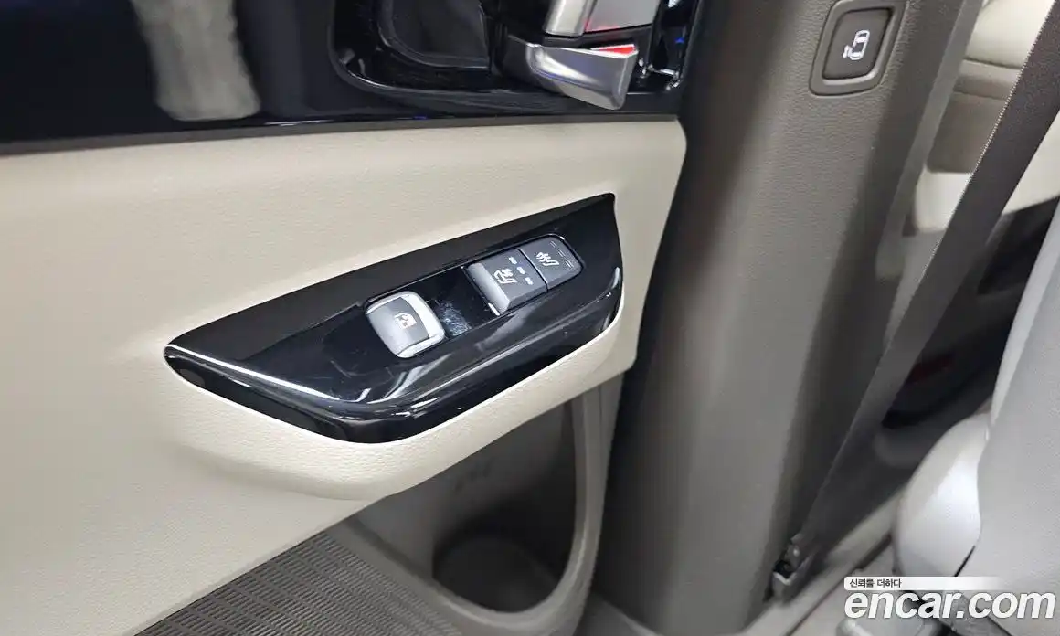 Kia Canival 2021 2.2 Автомат в Москве № 121289, фото 15