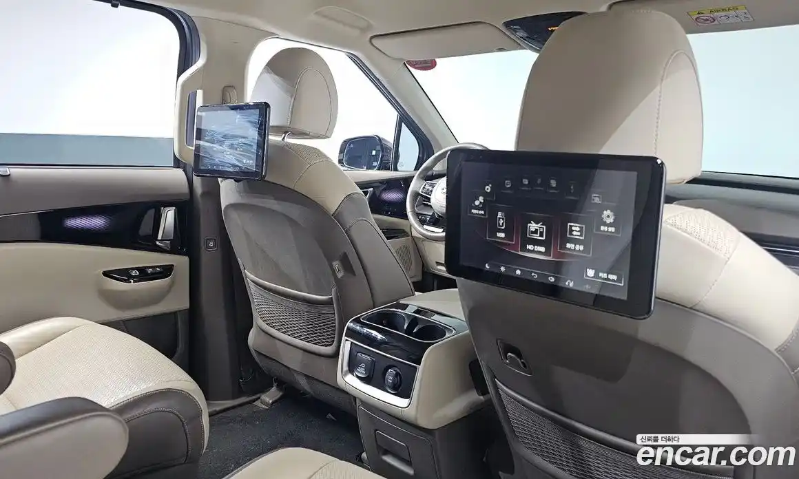 Kia Canival 2021 2.2 Автомат в Москве № 121289, фото 7