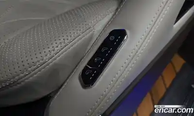 Kia Canival 2023 3.5 Автомат в Москве № 121580, миниатюра 4