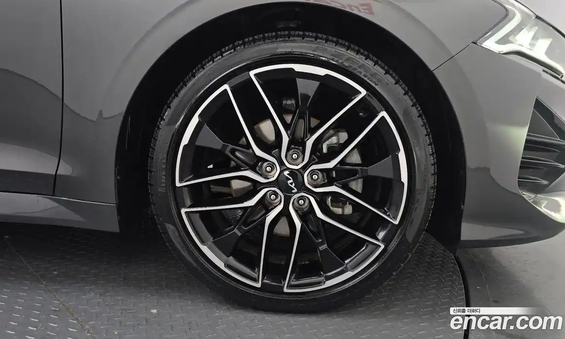 Kia K5 2023 1.6 Автомат в Москве № 121607, фото 8