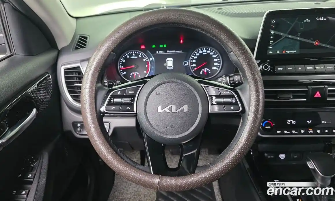 Kia Seltos 2022 1.6 Автомат в Москве № 122037, фото 20