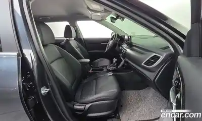 Kia Seltos 2022 1.6 Автомат в Москве № 122037, миниатюра 10