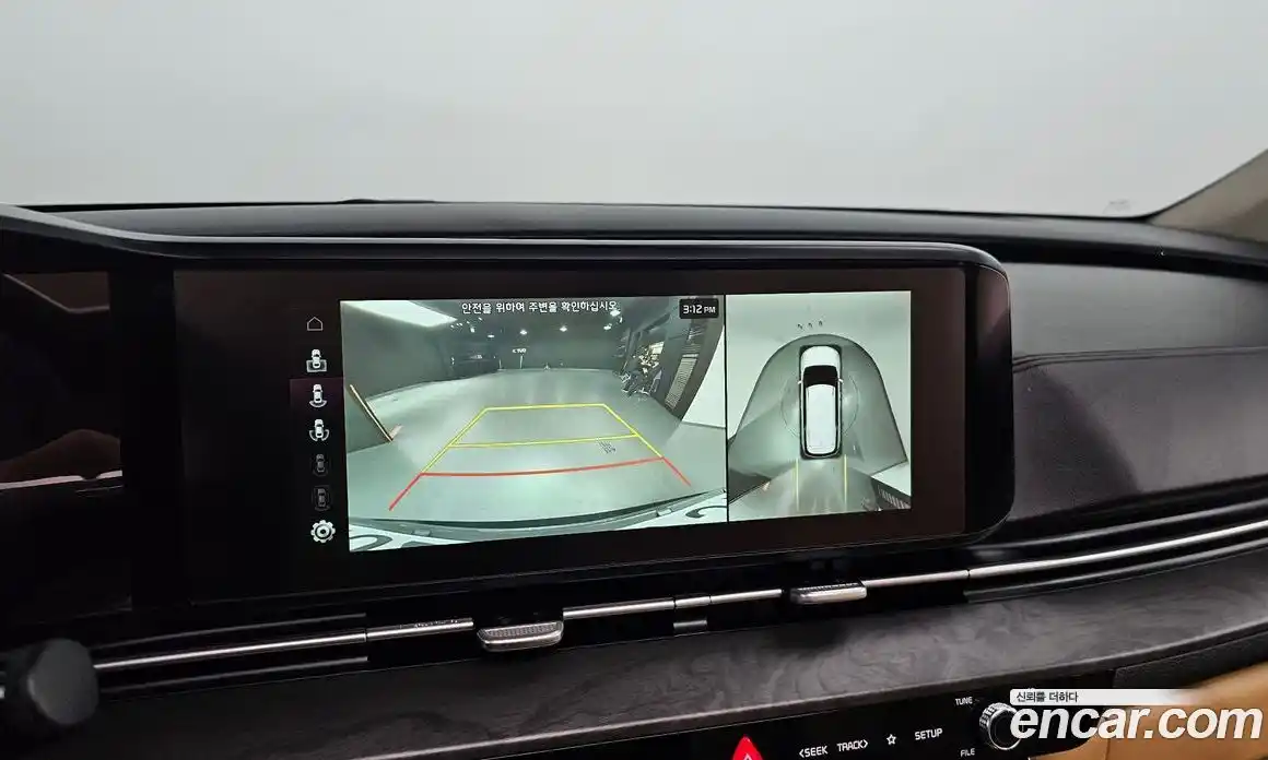 Kia Canival 2021 3.5 Автомат в Москве № 122146, фото 14