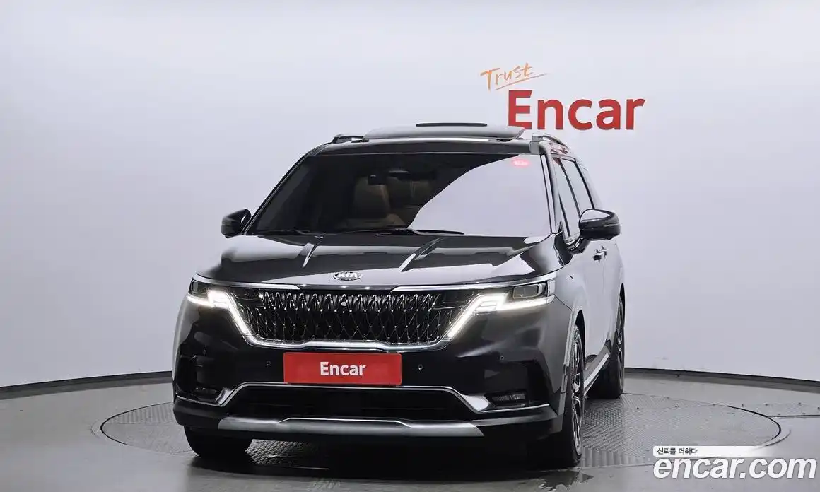 Kia Canival 2021 3.5 Автомат в Москве № 122146, фото 3