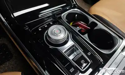 Kia Canival 2021 3.5 Автомат в Москве № 122146, миниатюра 9