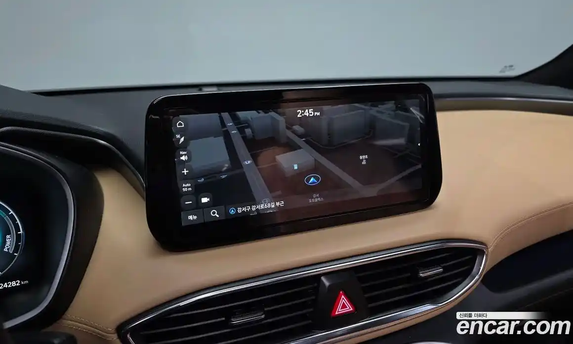 Hyundai Santa Fe 2022 1.6 Автомат в Москве № 124951, фото 16