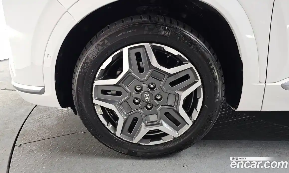 Hyundai Santa Fe 2022 1.6 Автомат в Москве № 124951, фото 17