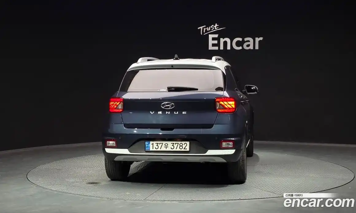 Hyundai Venue 2022 1.6 Автомат в Москве № 125524, фото 12