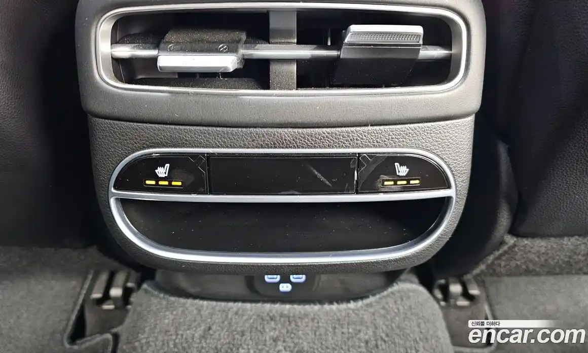 Genesis GV70 2023 2.5 Автомат в Москве № 12904, фото 18