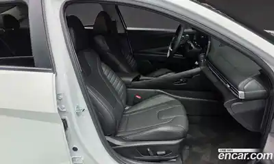 Hyundai Avante 2025 1.6 Автомат в Москве № 129442, миниатюра 10