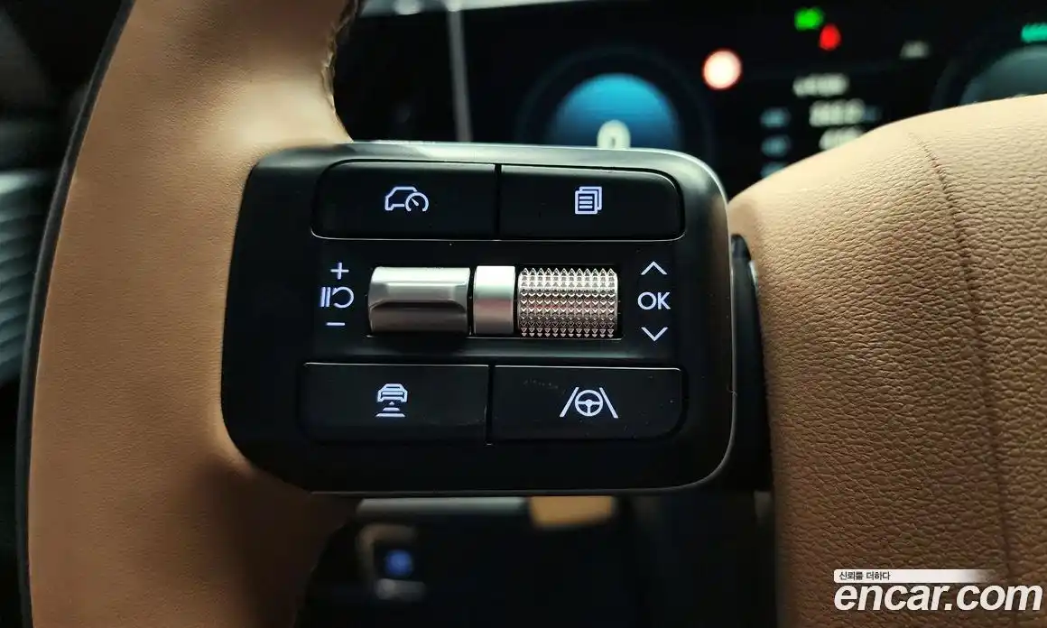 Hyundai Santa Fe 2025 1.6 Автомат в Москве № 129755, фото 4