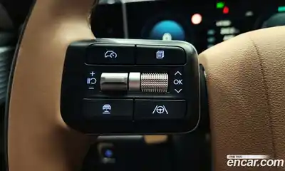 Hyundai Santa Fe 2025 1.6 Автомат в Москве № 129755, миниатюра 4