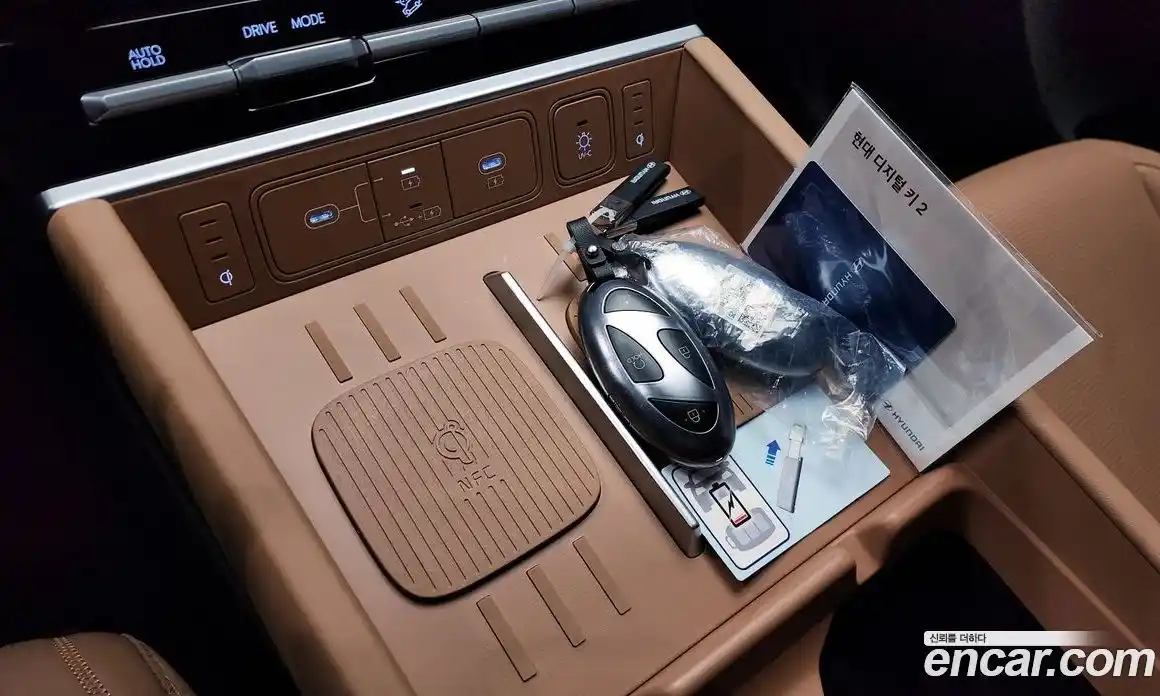 Hyundai Santa Fe 2025 1.6 Автомат в Москве № 129755, фото 10