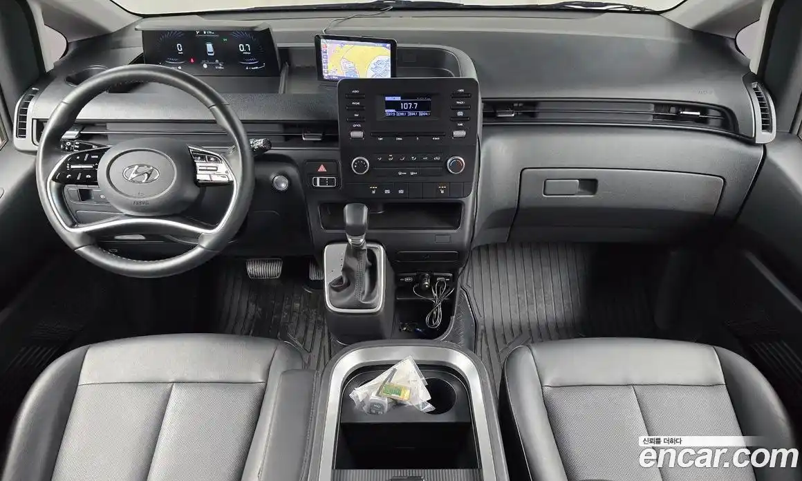 Hyundai Staria 2022 2.2 Автомат в Москве № 129831, фото 17