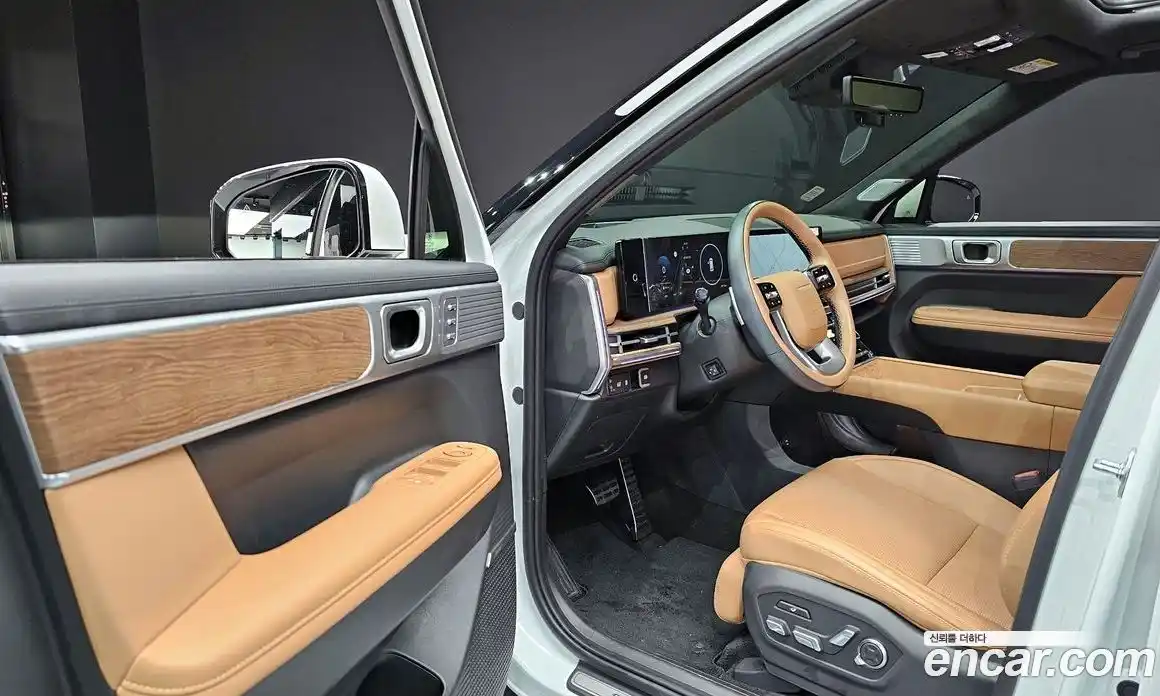 Hyundai Santa Fe 2025 1.6 Автомат в Москве № 130742, фото 15