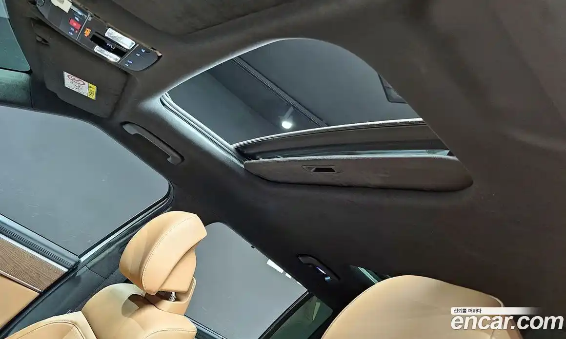 Hyundai Santa Fe 2025 1.6 Автомат в Москве № 130742, фото 19