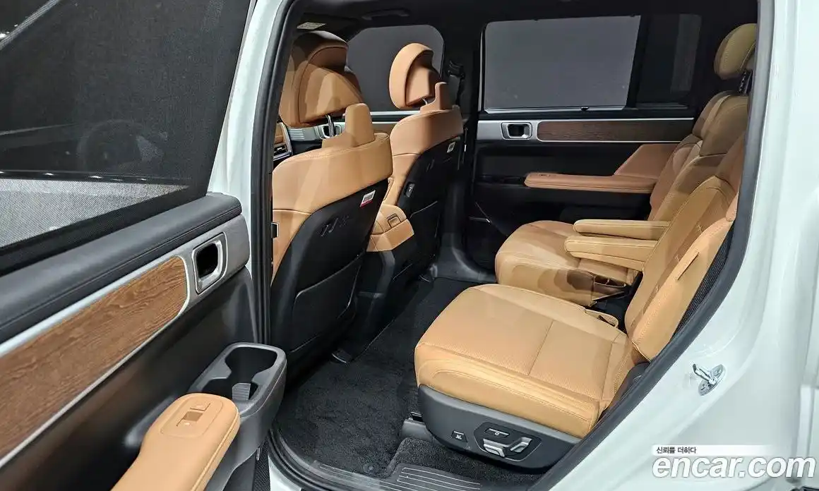 Hyundai Santa Fe 2025 1.6 Автомат в Москве № 130742, фото 6