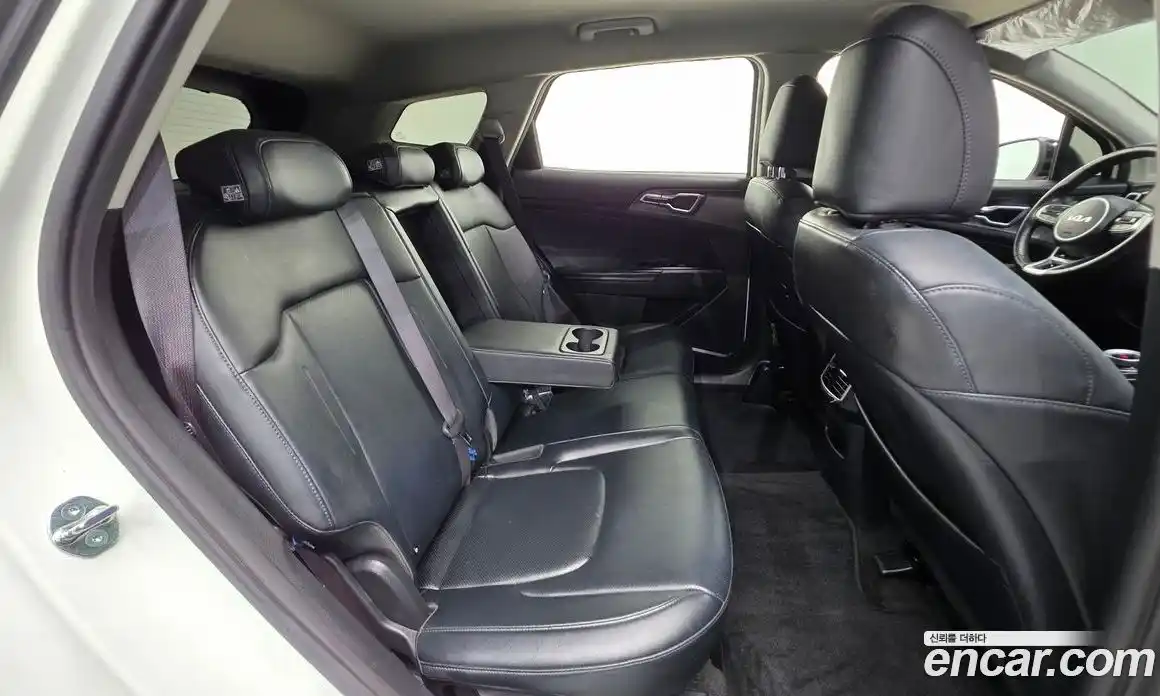 Kia Sportage 2023 1.6 Автомат в Москве № 131609, фото 14