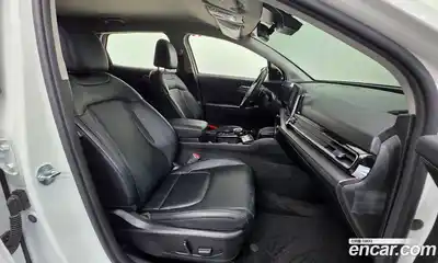 Kia Sportage 2023 1.6 Автомат в Москве № 131609, миниатюра 2