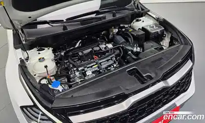 Kia Sportage 2023 1.6 Автомат в Москве № 131609, миниатюра 6