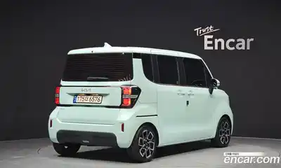 Kia Ray 2024 1.0 Автомат в Москве № 131648, миниатюра 2