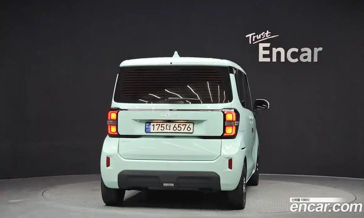 Kia Ray 2024 1.0 Автомат в Москве № 131648, фото 4