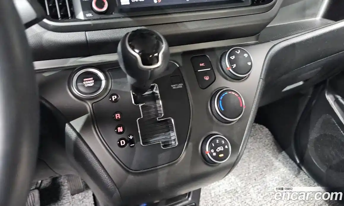 Kia Ray 2024 1.0 Автомат в Москве № 131648, фото 9