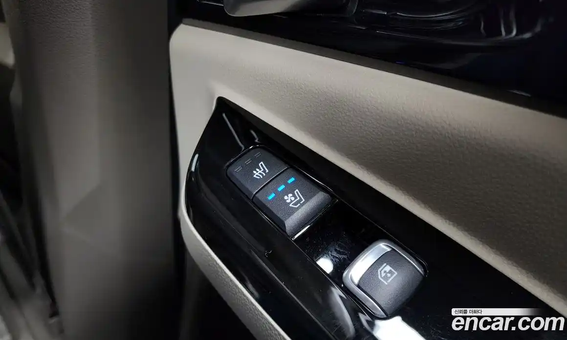 Kia Canival 2022 3.5 Автомат в Москве № 132521, фото 13