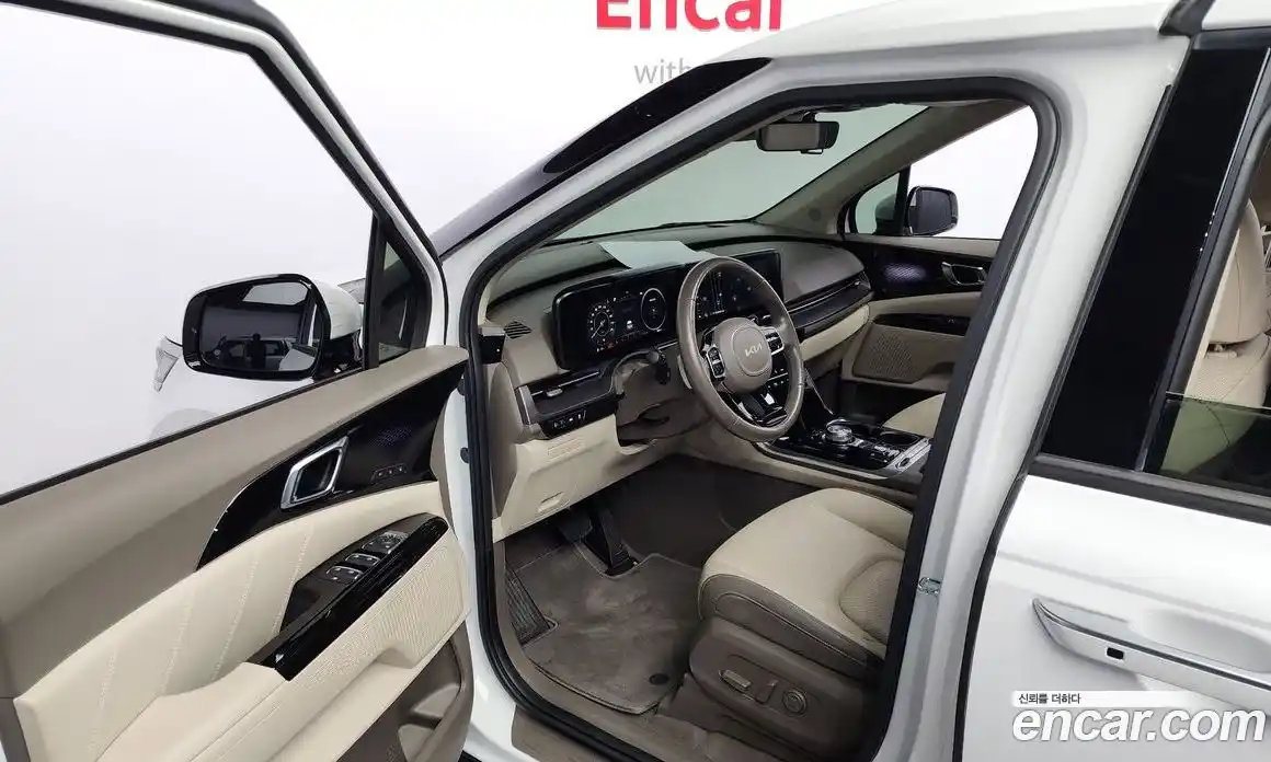 Kia Canival 2022 3.5 Автомат в Москве № 132521, фото 20