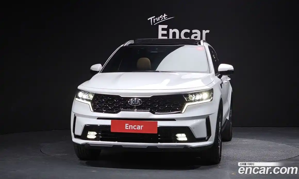 Kia Sorento 2021 1.6 Автомат в Москве № 133850, фото 3