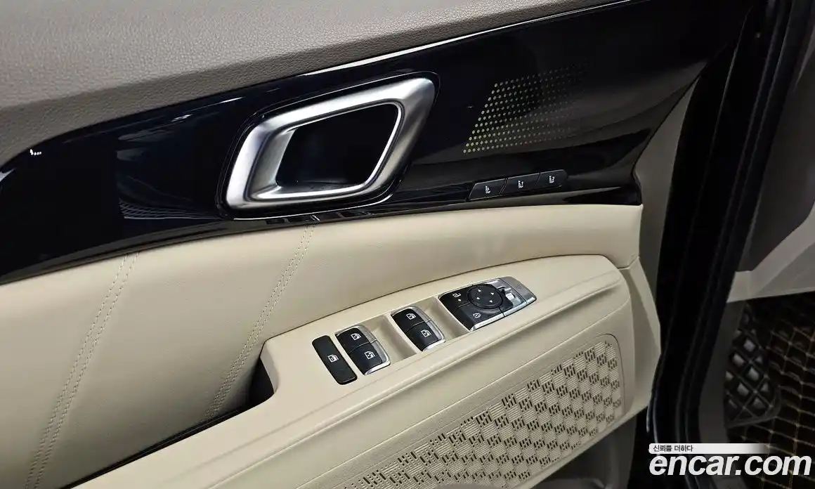 Kia Canival 2025 1.6 Автомат в Москве № 134029, фото 17