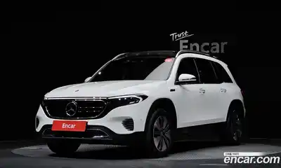 Mercedes-Benz EQB, 2023