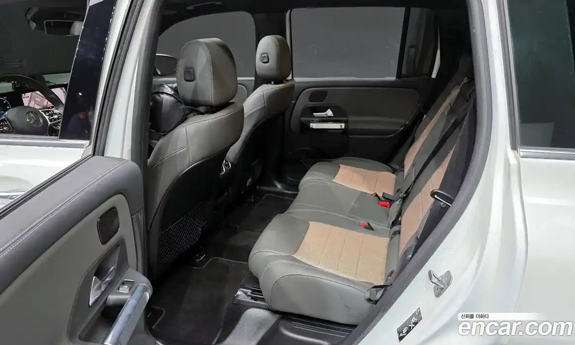 Mercedes-Benz EQB 2023 0.2 Автомат в Москве № 141404, фото 14