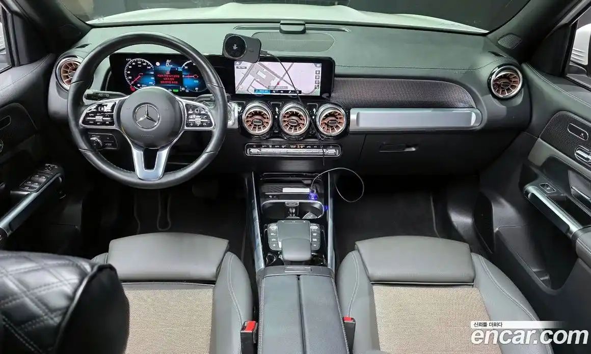 Mercedes-Benz EQB 2023 0.2 Автомат в Москве № 141404, фото 16