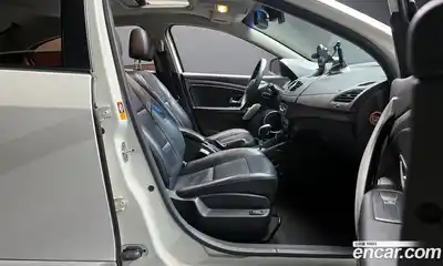 Renault SM3 2011 1.6 Автомат в Москве № 149861, миниатюра 12