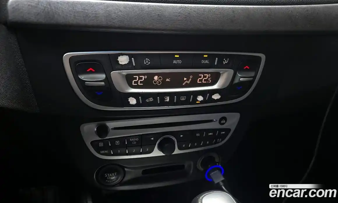 Renault SM3 2011 1.6 Автомат в Москве № 149861, фото 14