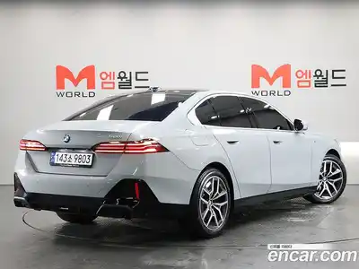 BMW 5-Series 2024 2.0 Автомат в Москве № 154826, миниатюра 2