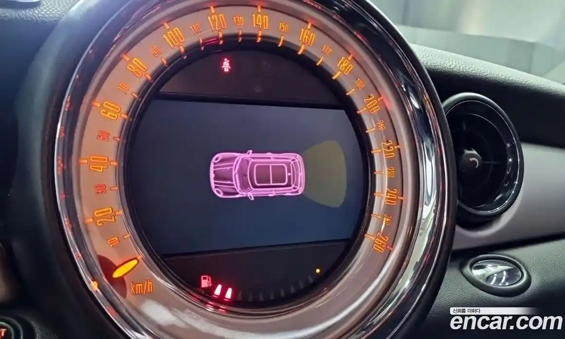 Mini Cooper 2012 1.6 Автомат в Москве № 155335, фото 14