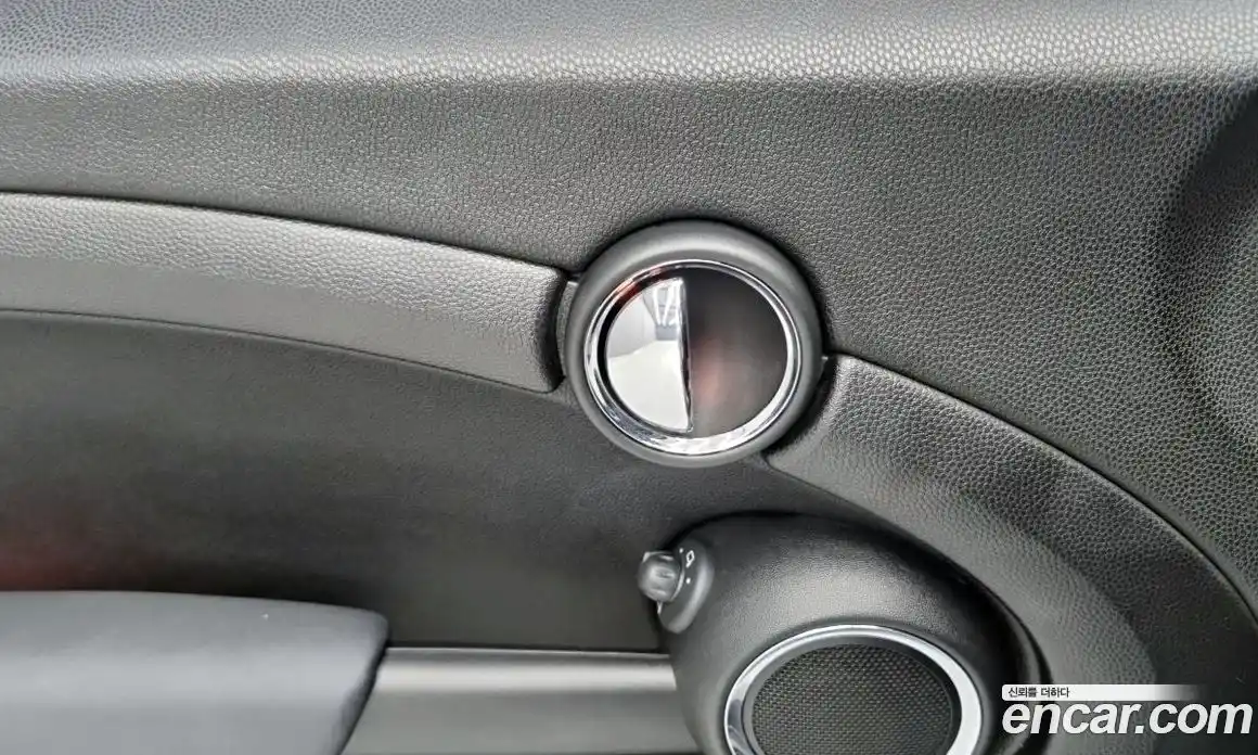 Mini Cooper 2012 1.6 Автомат в Москве № 155335, фото 17