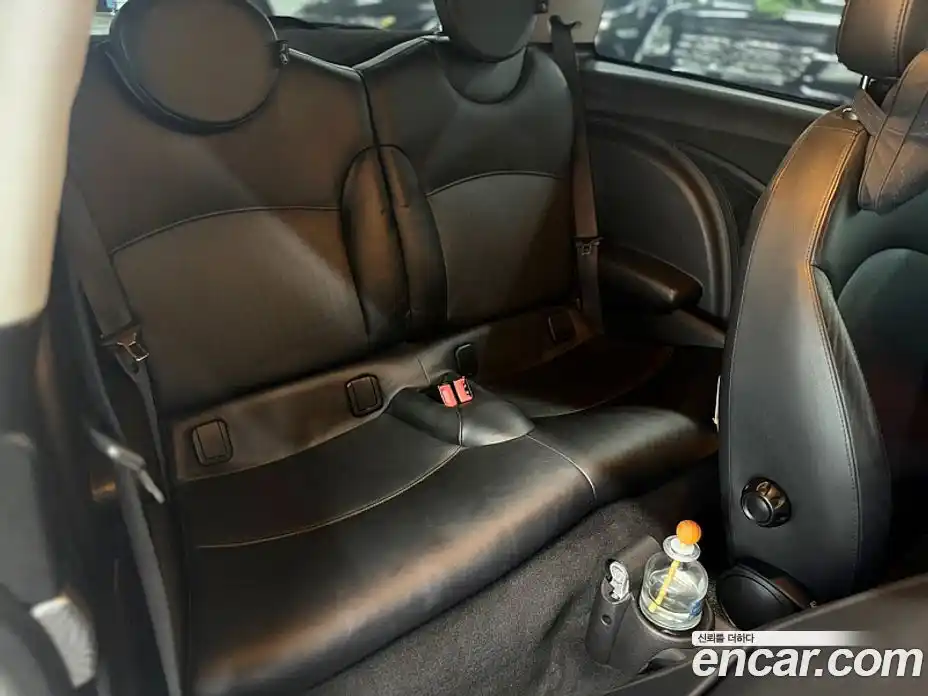 Mini Cooper 2010 1.6 Автомат в Москве № 155521, фото 19