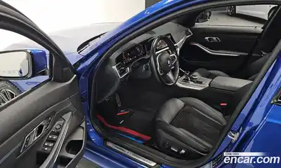 BMW 3-Series 2019 2.0 Автомат в Москве № 158483, миниатюра 9
