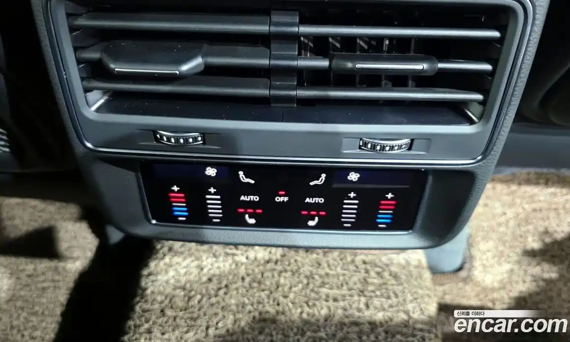 Audi Q7 2022 3.0 Автомат в Москве № 163606, фото 18