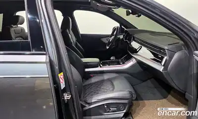 Audi Q7 2022 3.0 Автомат в Москве № 163606, миниатюра 2