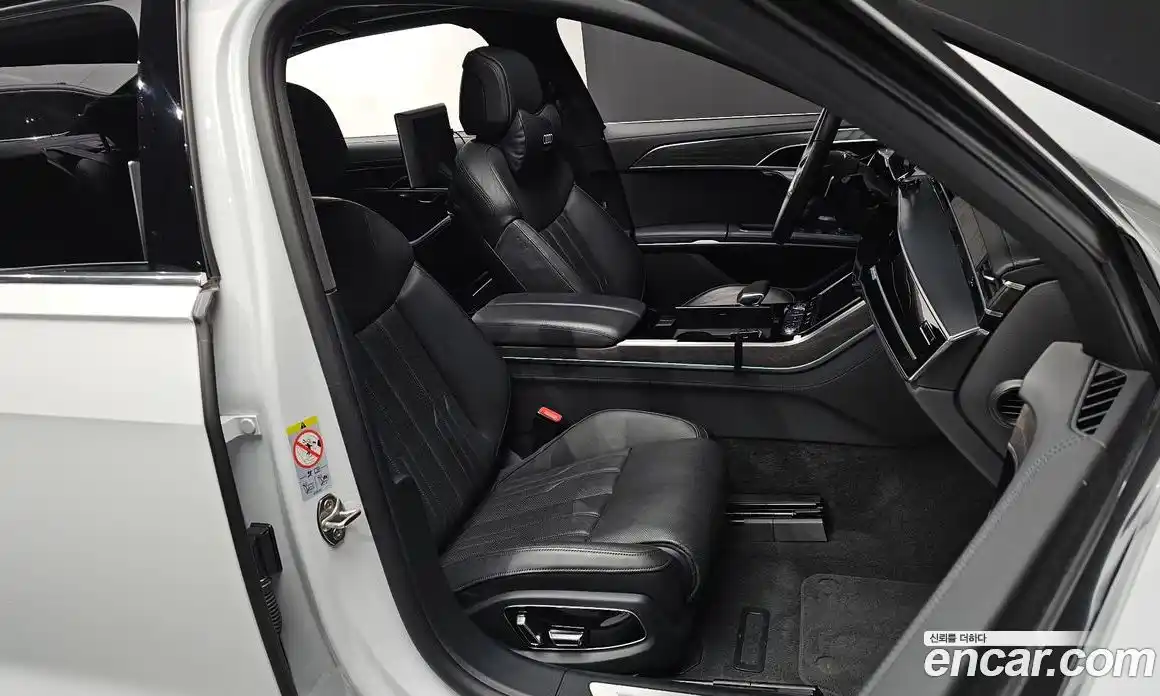 Audi A8 2022 3.0 Автомат в Москве № 163677, фото 10
