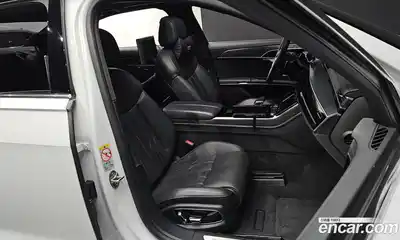 Audi A8 2022 3.0 Автомат в Москве № 163677, миниатюра 10